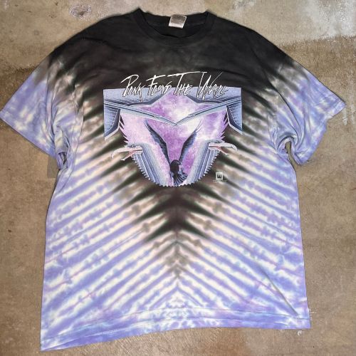 The Wall Sawtooth V-Dye